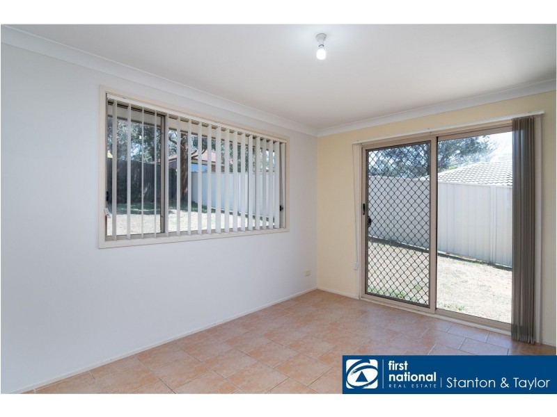 38 Oriole Street, Glenmore Park NSW 2745