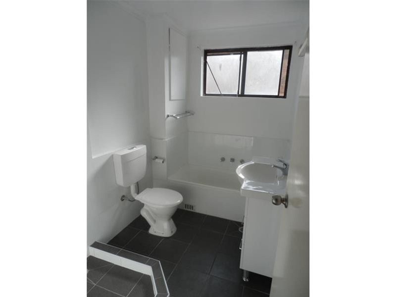 9/15 Preston Street, Penrith NSW 2750