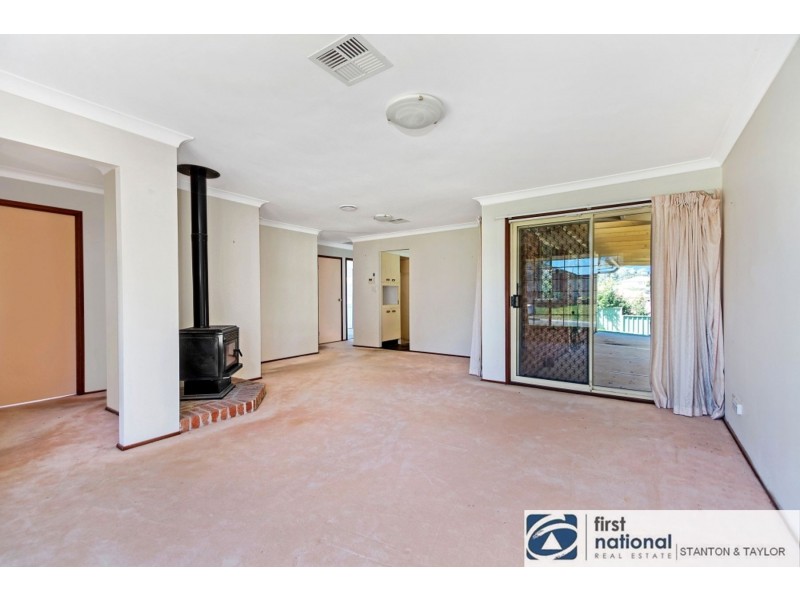 2 Owens Place, Cranebrook NSW 2749