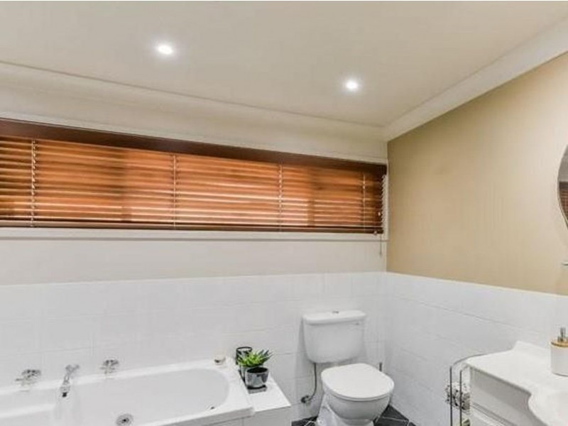 10 Anakai Drive, Jamisontown NSW 2750