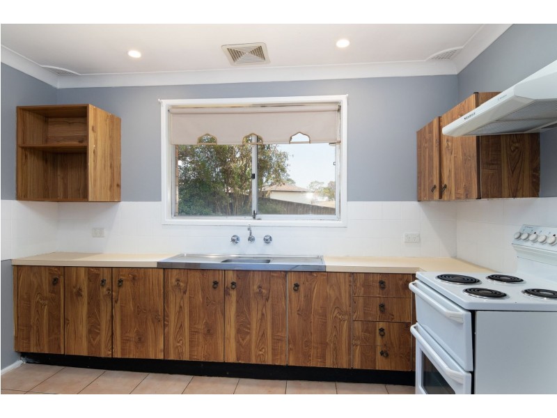 6 Nova Place, South Penrith NSW 2750