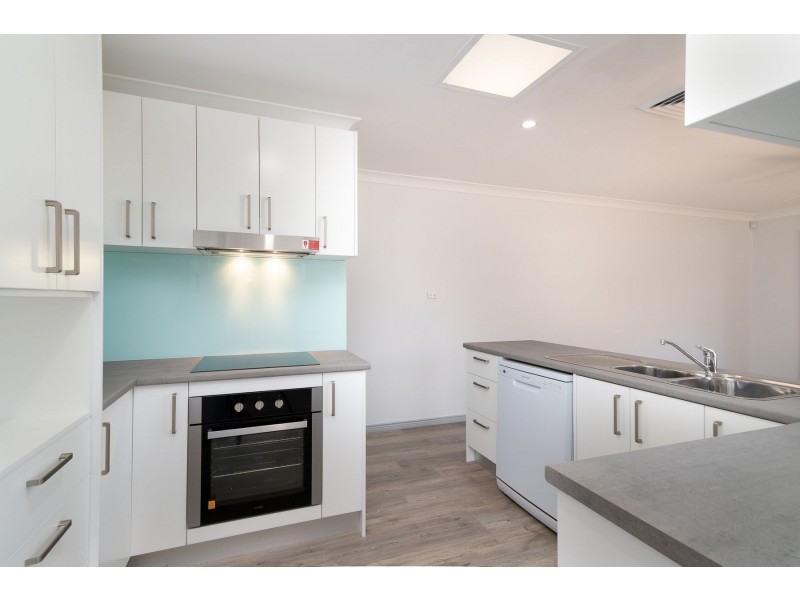 5 Field Place, Cranebrook NSW 2749