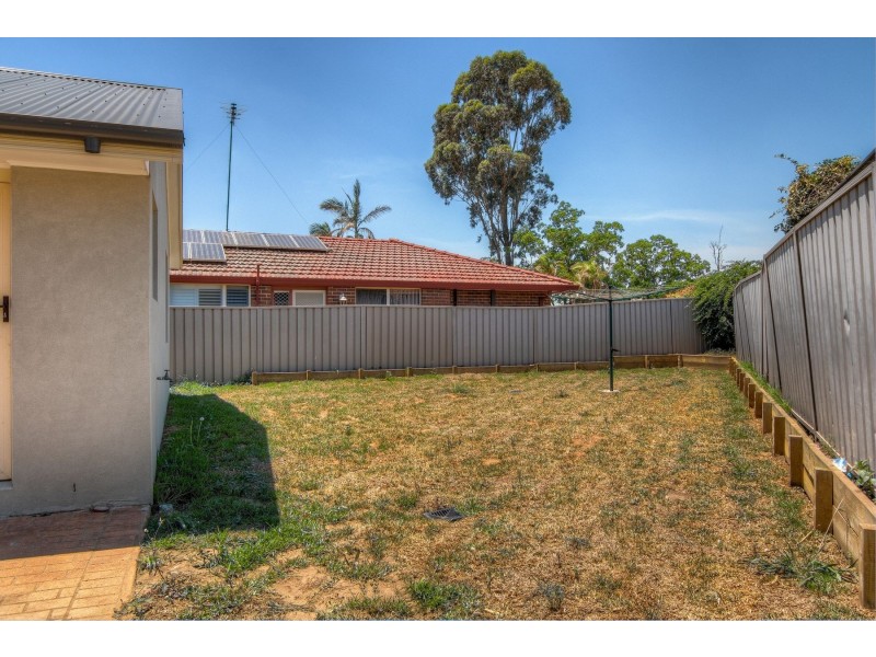 5 Field Place, Cranebrook NSW 2749