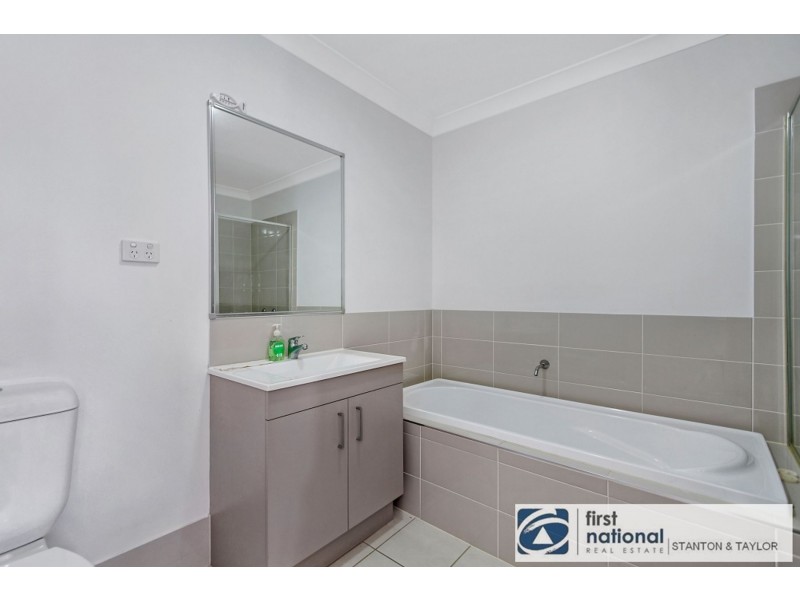 6/62 William Hart Crescent, Penrith NSW 2750