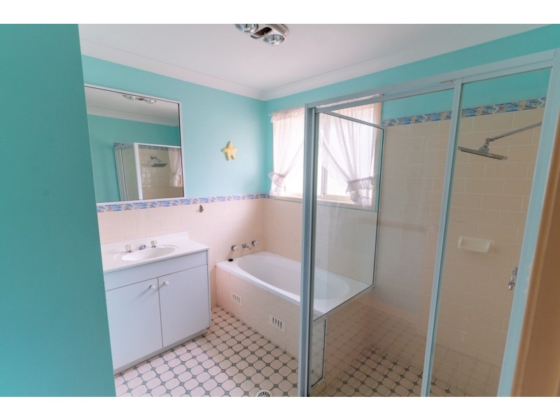 15 Hillside Circuit, Cranebrook NSW 2749