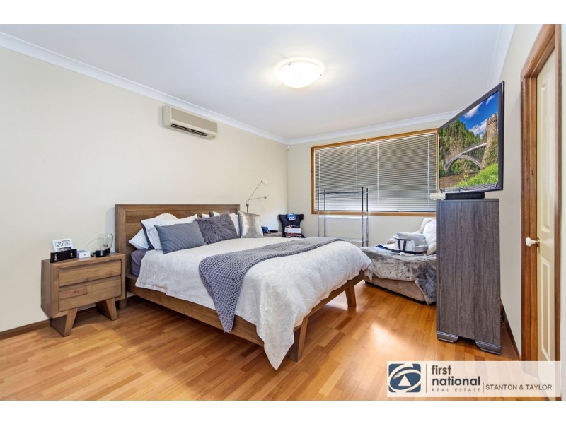 12 Waterford Way, Glenmore Park NSW 2745