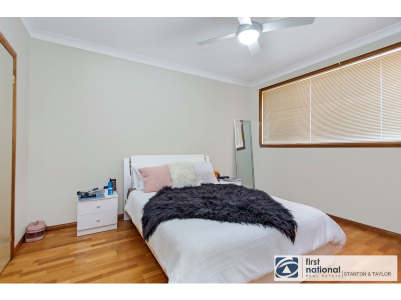 12 Waterford Way, Glenmore Park NSW 2745