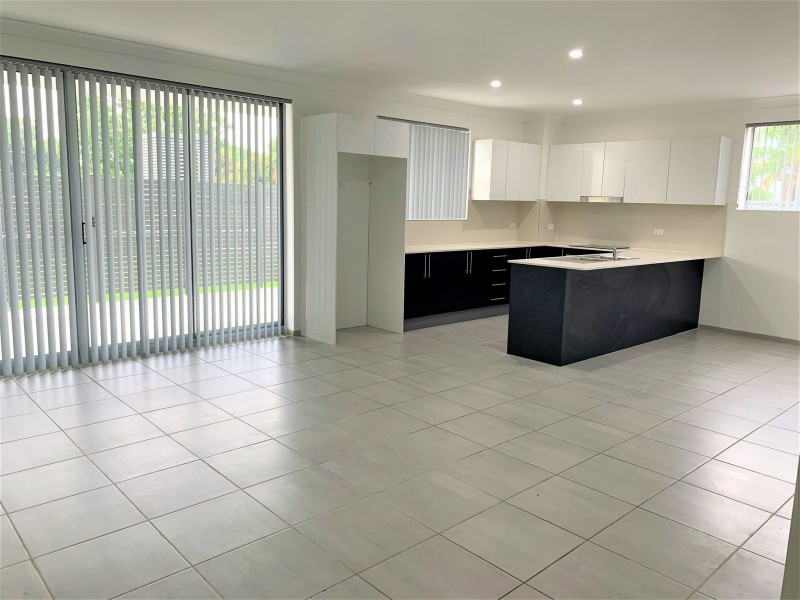 8/4 Colless Street, Penrith NSW 2750