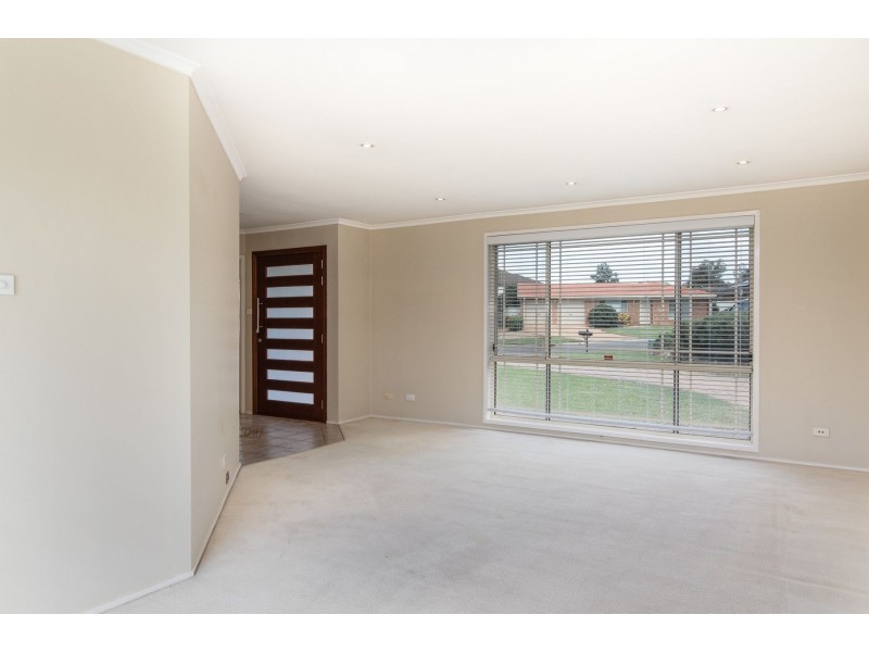 4 Barrett Place, Cranebrook NSW 2749