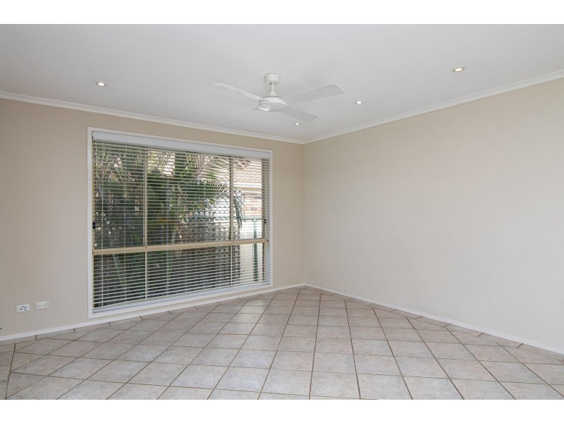 4 Barrett Place, Cranebrook NSW 2749