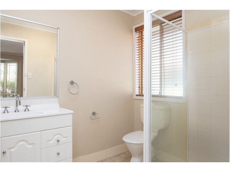 4 Barrett Place, Cranebrook NSW 2749