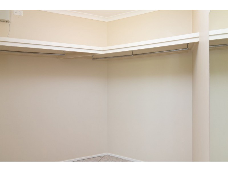 4 Barrett Place, Cranebrook NSW 2749