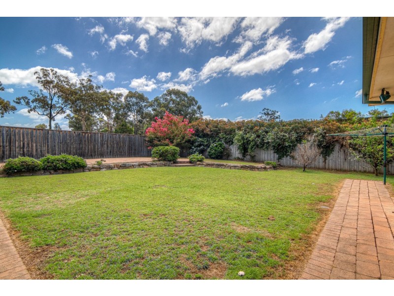 4 Barrett Place, Cranebrook NSW 2749