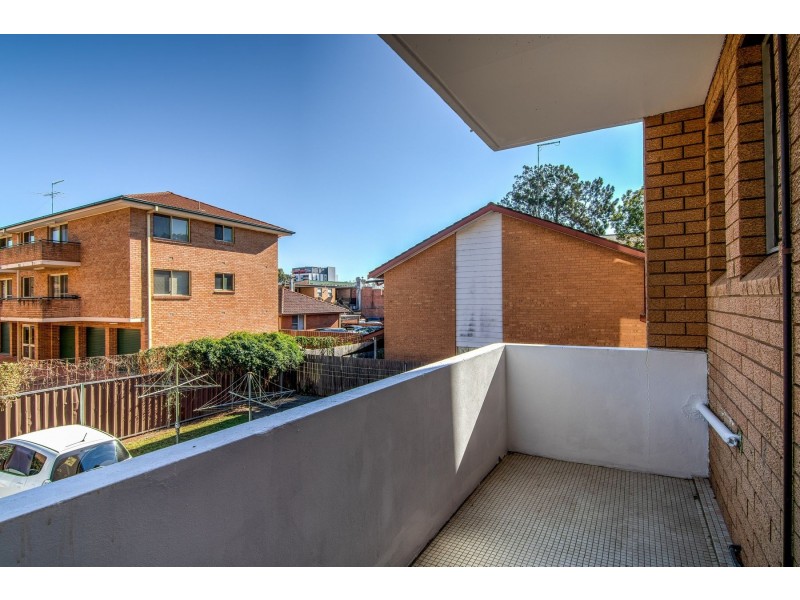 2/15-17 First Street, Kingswood NSW 2747