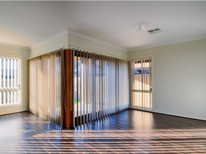 13 Jaeger Street, Cranebrook NSW 2749