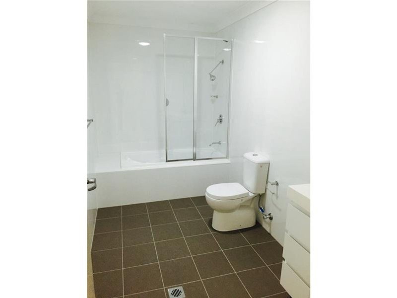 6/1 Glenmore Ridge Drive, Glenmore Park NSW 2745