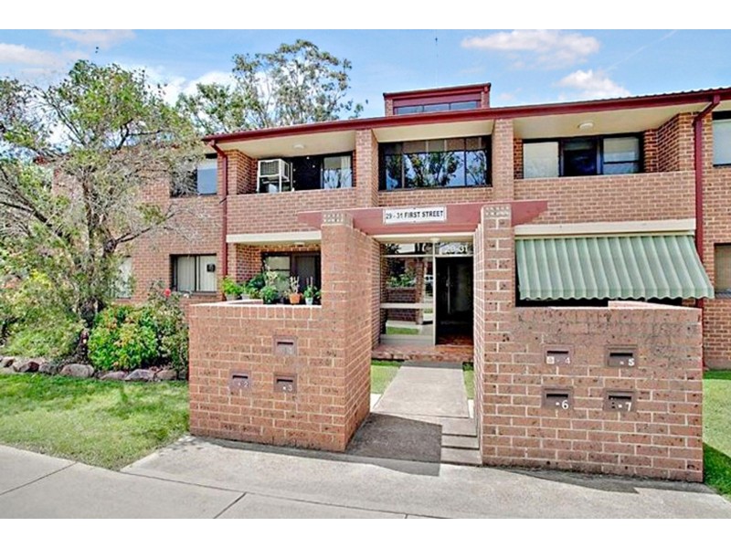 7/29-31 First Street, Kingswood NSW 2747