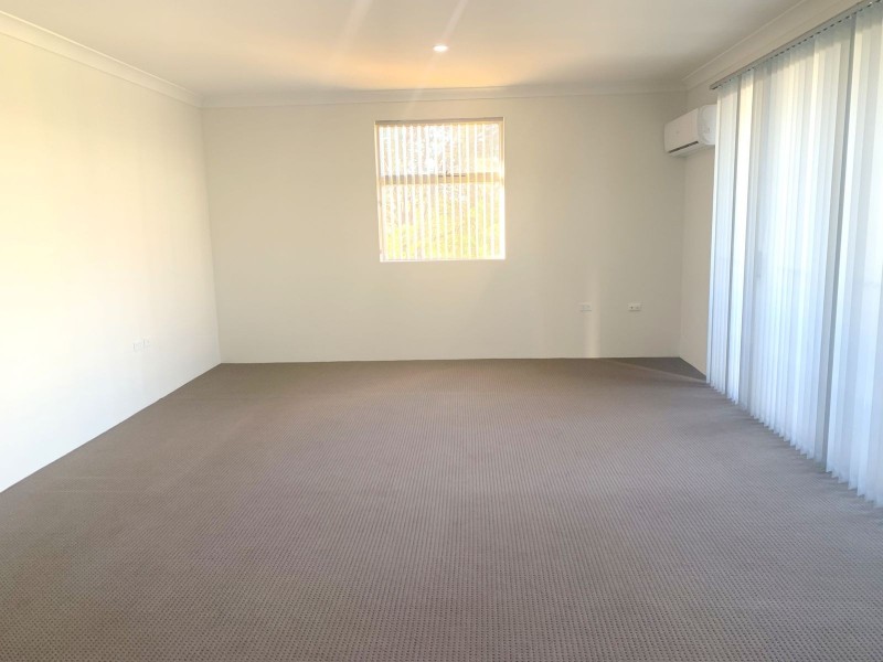 14/4 Colless Street, Penrith NSW 2750