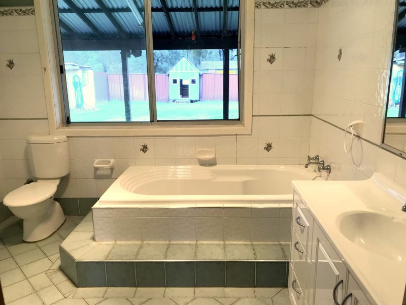 273 Devlin Road, Castlereagh NSW 2749