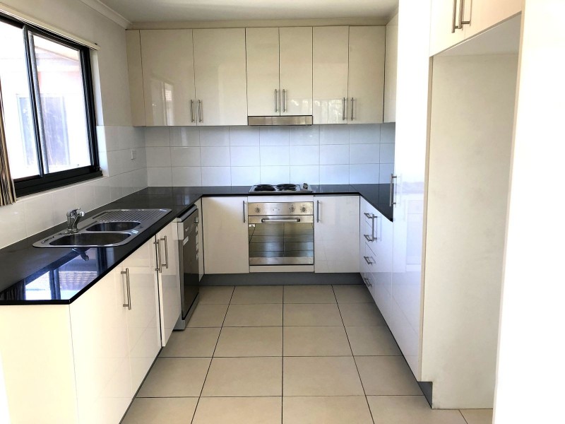 33/7-9 Regentville Road, Penrith NSW 2750