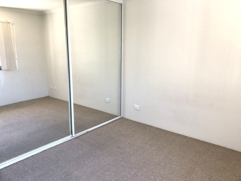 33/7-9 Regentville Road, Penrith NSW 2750