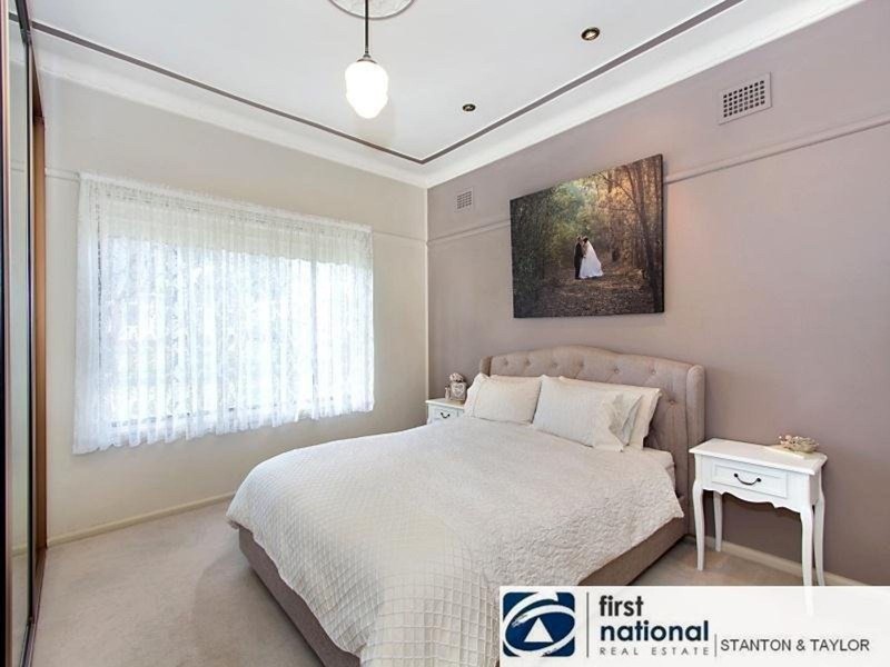 9 PENROSE Crescent, South Penrith NSW 2750