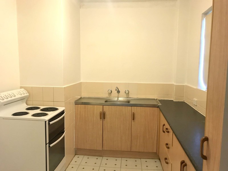 2/134 Lethbridge Street, Penrith NSW 2750