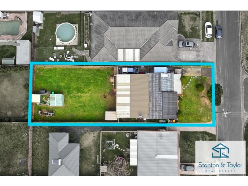 4 Lincoln Drive, Cambridge Park NSW 2747