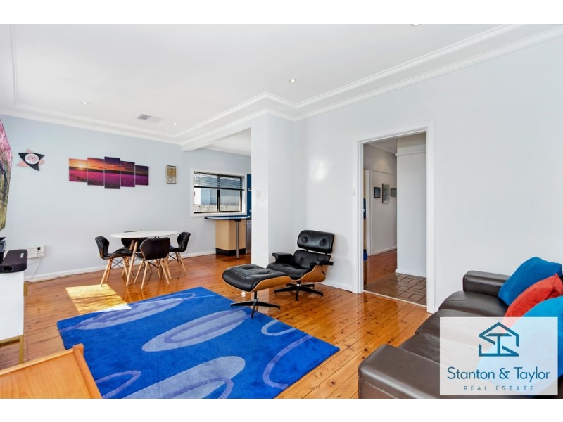 34 Ladbury Avenue, Penrith NSW 2750