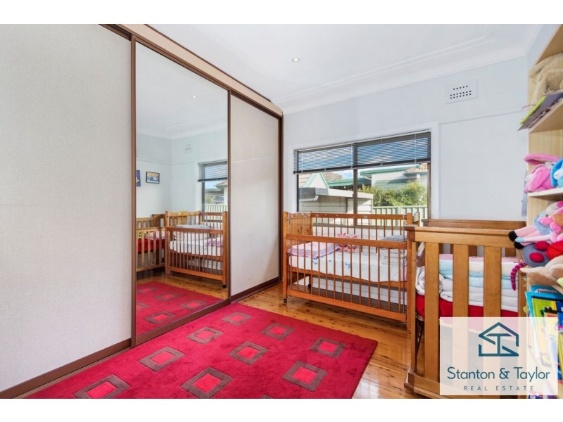 34 Ladbury Avenue, Penrith NSW 2750