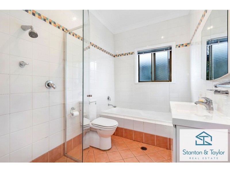 34 Ladbury Avenue, Penrith NSW 2750