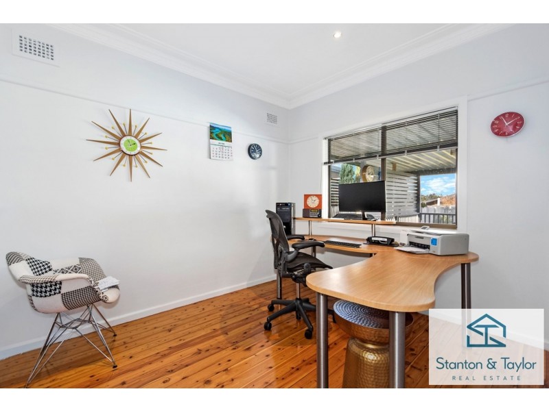 34 Ladbury Avenue, Penrith NSW 2750
