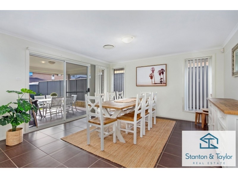 11 Domus Street, Glenmore Park NSW 2745