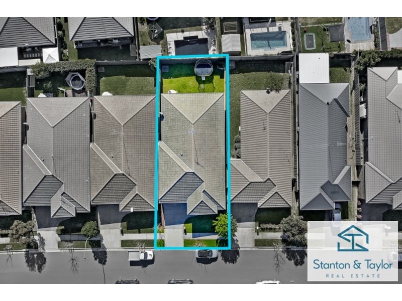 11 Domus Street, Glenmore Park NSW 2745