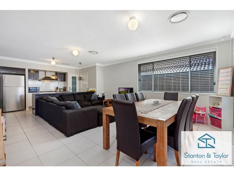 14 Hassall Way, Glenmore Park NSW 2745