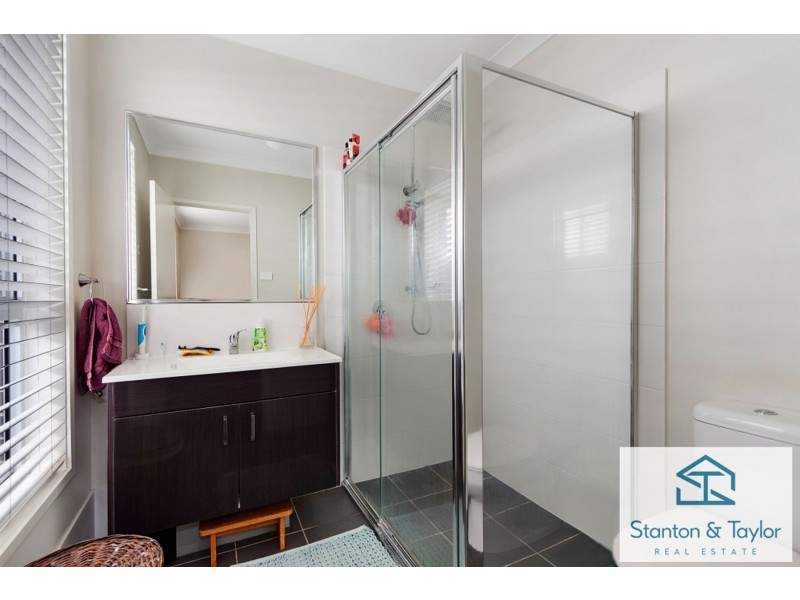 14 Hassall Way, Glenmore Park NSW 2745