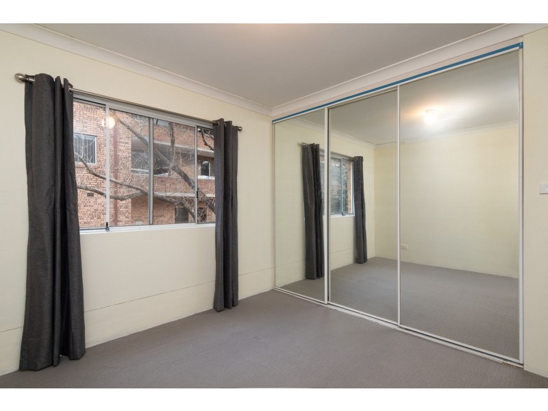 2/41-45 Evan Street, Penrith NSW 2750