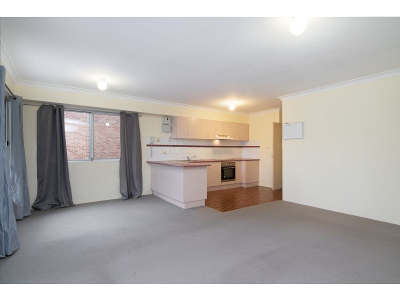 2/41-45 Evan Street, Penrith NSW 2750