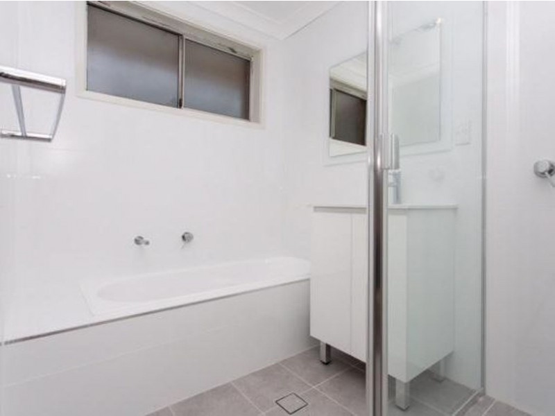 77 Koloona Drive, Emu Plains NSW 2750