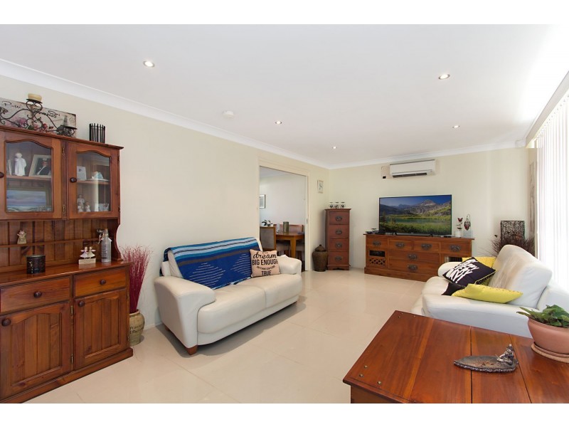 1 Farrar Place, Jamisontown NSW 2750