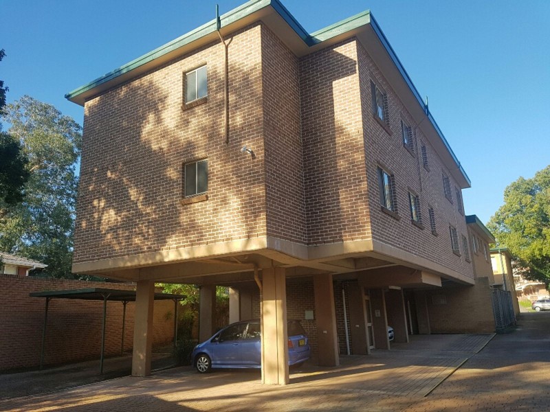 17/21 Castlereagh street, Penrith NSW 2750