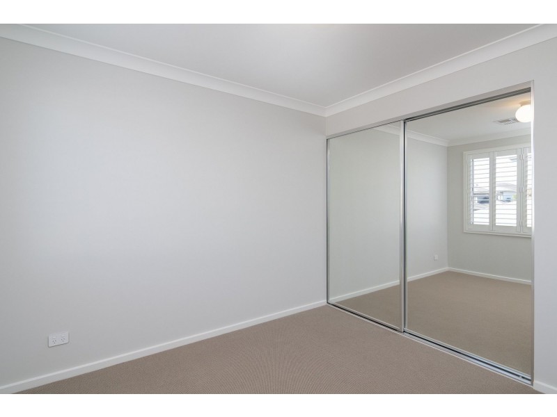 9 Gunyah Drive, Glenmore Park NSW 2745