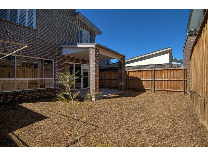 9 Gunyah Drive, Glenmore Park NSW 2745