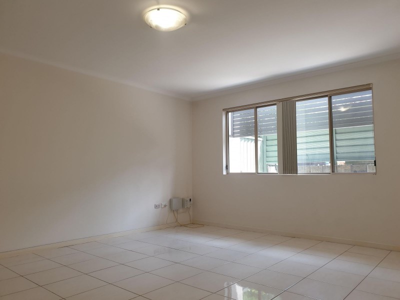 2/8 Colless Street, Penrith NSW 2750