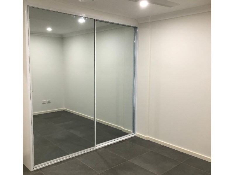 2/1 Gladys, Kingswood NSW 2747