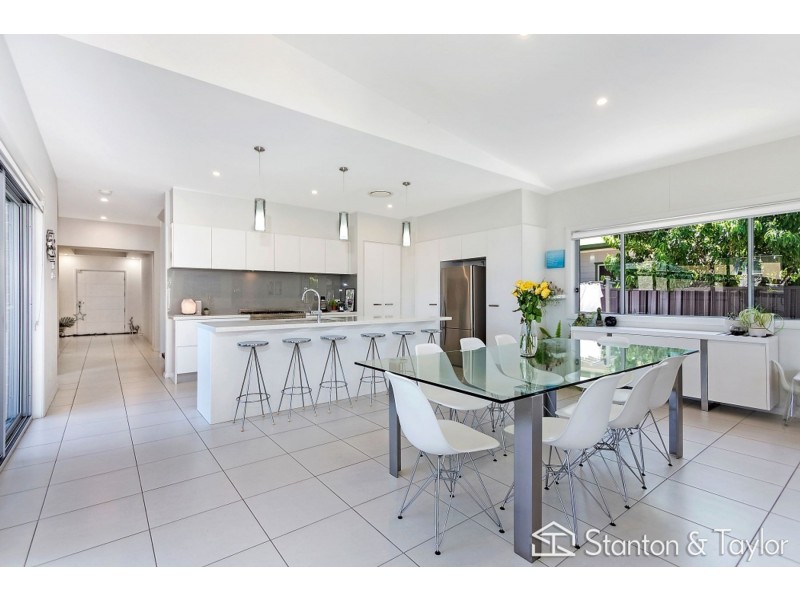 10 Loftus Street, Regentville NSW 2745