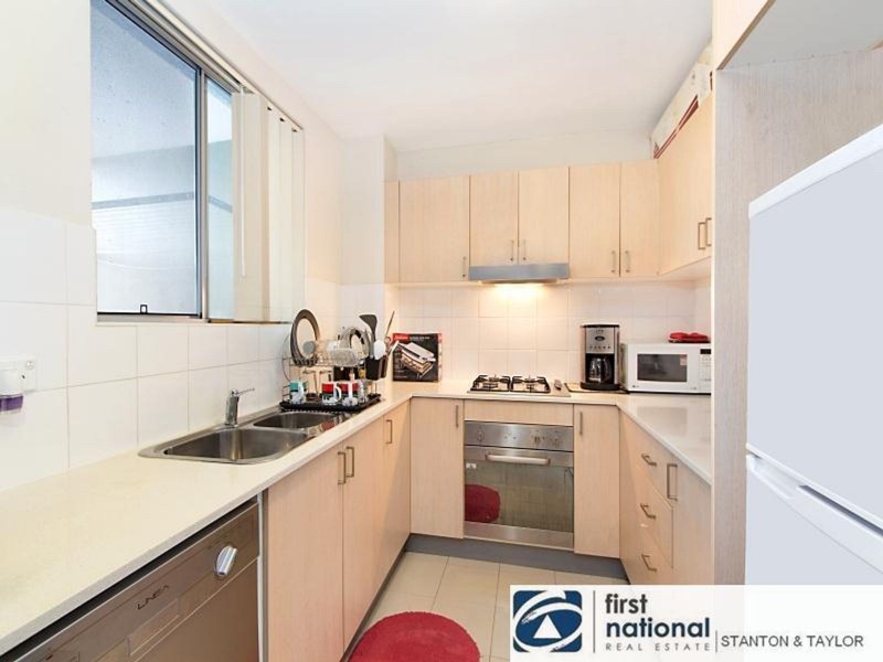 18/14-20 Parkes Avenue, Werrington NSW 2747