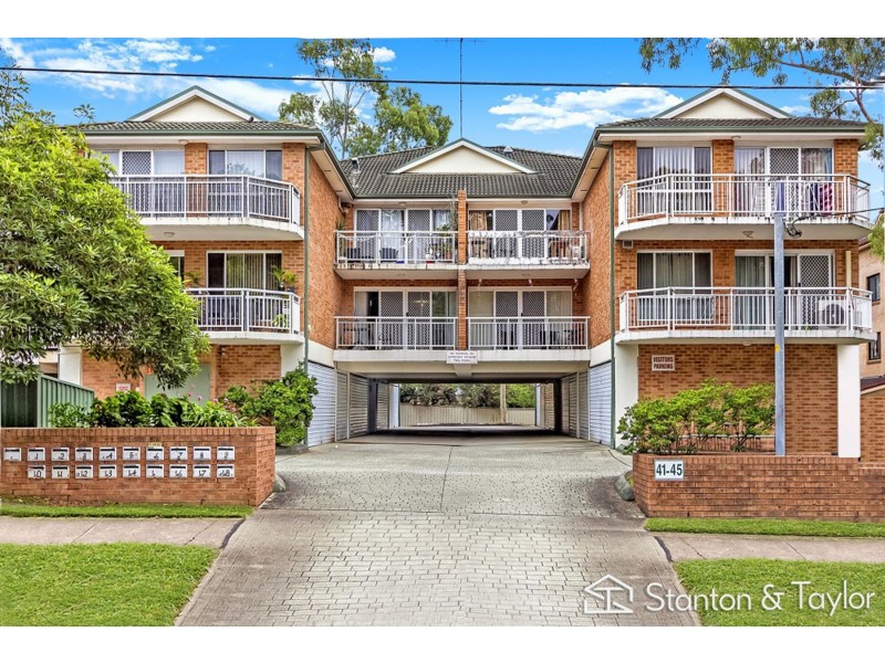 11/41-45 Evan Street, Penrith NSW 2750