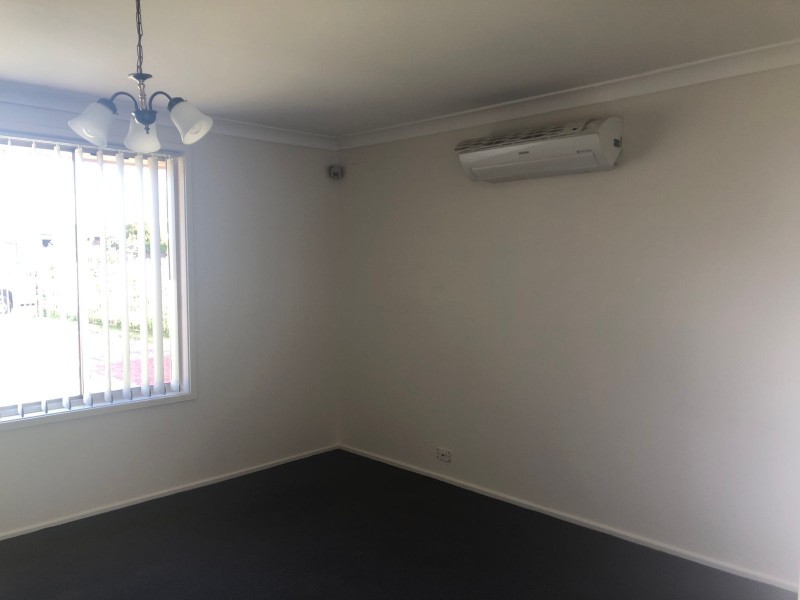 17 Tarana Crescent, Dharruk NSW 2770