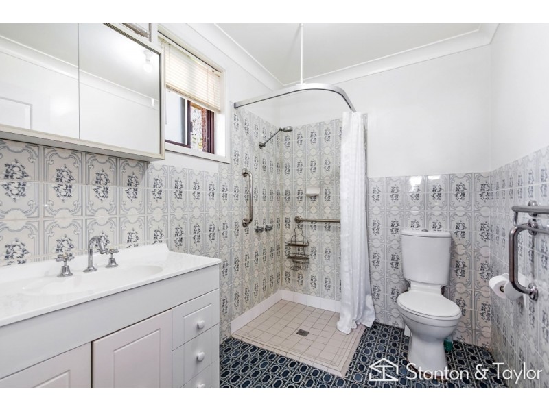 33 Gosling Street, Emu Heights NSW 2750